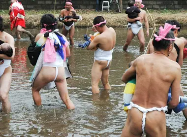 Warabi Hadaka matsuri , Yotsukaido