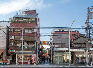 L'artère commerçante de Shimofuri-ginza L'artère commerçante de Shimofuri-ginza