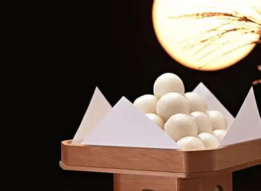 Les mochi sont l'un des éléments fondamentaux de cette célébration Les mochi sont l'un des éléments fondamentaux de cette célébration