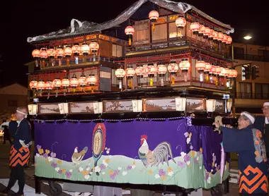 Johana hikiyama-matsuri de nuit