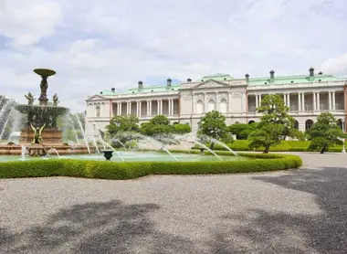 Japan Visitor - akasakapalace20191.jpg