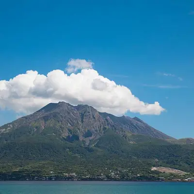 Japan Visitor - sakurajima2018.jpg