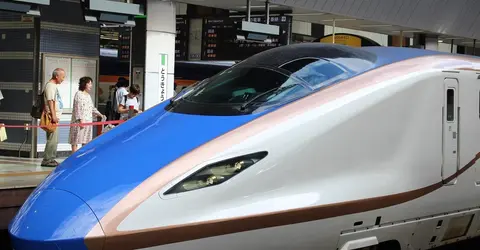 Hokuriku shinkansen