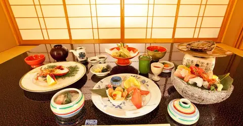 Kaiseki : japanese traditional meal Kaiseki : japanese traditional meal