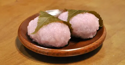 Sakura-mochi style Doumyō-ji