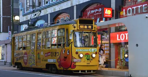 Streetcar in Sapporo Streetcar in Sapporo