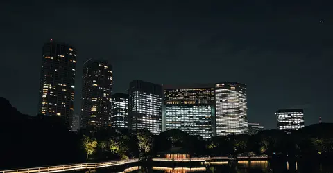 Hamarikyu Garden in Tokyo, Japan Hamarikyu Garden in Tokyo, Japan