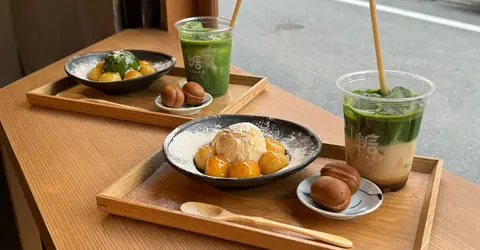 Matcha lattes and sweets at Totaro in Kyoto Matcha lattes and sweets at Totaro in Kyoto