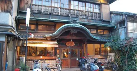 Café Sarasa Nishijin Café Sarasa Nishijin