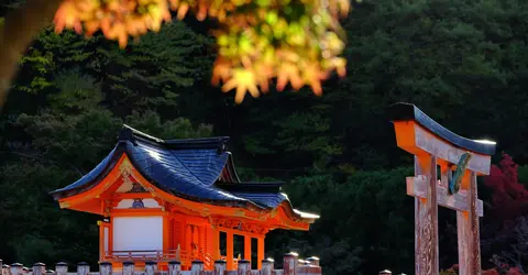Autre angle du temple Katsuô-ji (ville de Minô près d'Osaka) Autre angle du temple Katsuô-ji (ville de Minô près d'Osaka)
