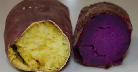 Taro Vs Beni imo Taro et Beni imo