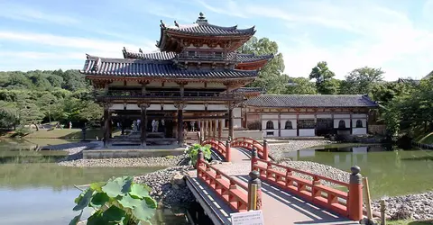 The Byodo-in temple in Uji, near Nara. The Byodo-in temple in Uji, near Nara.