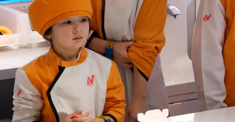 KidZania, le parc plus vrai que nature où les enfants "travaillent" KidZania, le parc plus vrai que nature où les enfants "travaillent"