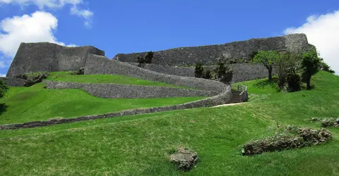 Ruines du château Katsuren