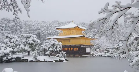 Kinkakuji in winter Kinkakuji in winter