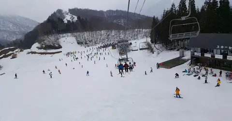 Station de ski de Naeba à Hokkaidô