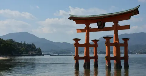 Le portail de Miyajima Le portail de Miyajima