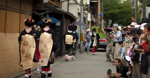 Le festival attire de nombreux curieux