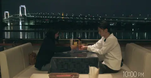 Les participants sortent souvent de la maison.