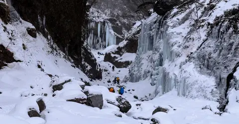 Les cascades en plein hiver