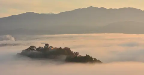 Le château de Ono Le château de Ono