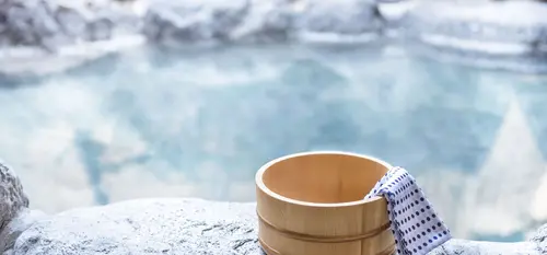 Onsen, relaxing thermal baths in Japan