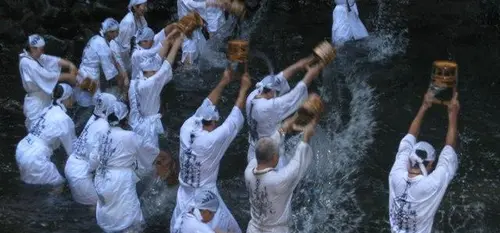 Takigyo, l'ascèse de la cascade Takigyo, l'ascèse de la cascade
