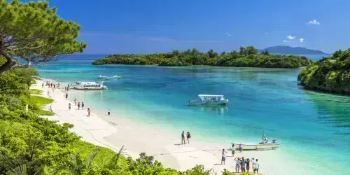Di tutte le spiagge di Okinawa, Kabira sull'isola di Ishigaki è senza dubbio una delle più magiche. Un vero paradiso!