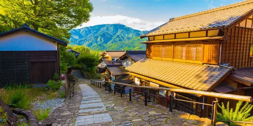 Hike on the Nakasendo road, between Tsumago and Magome in Japanese Alps