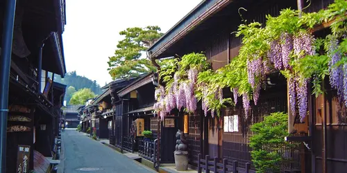 Une allée traditionnelle à Takayama.