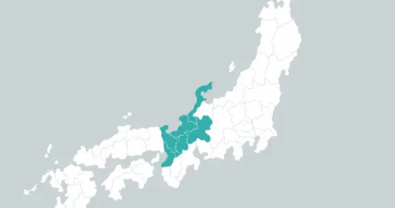 Dirigiti a nord da Kyoto, verso il Mar del Giappone e le Alpi giapponesi