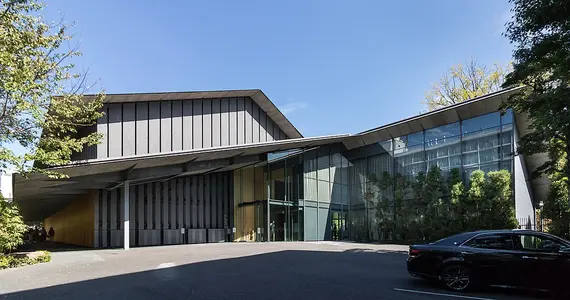 Exterior of Nezu Museum Tokyo 