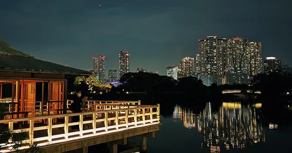 Hamarikyu Garden in Tokyo, Japan
