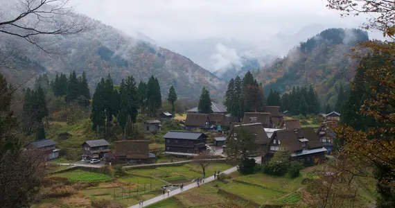 Ainokura