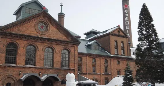 El magnífico edificio del Sapporo Beer Museum.