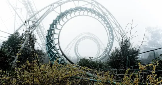 Nara Dreamland et son grand huit