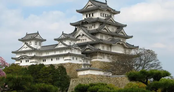 Le Château de Himeji, où a été tourné un James Bond en 1967