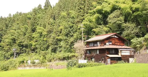 Sur la route de la Nakasendo entre Tsumago et Magome