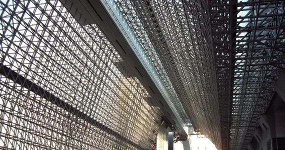 Détail de l'architecture de la station centrale de Kyoto
