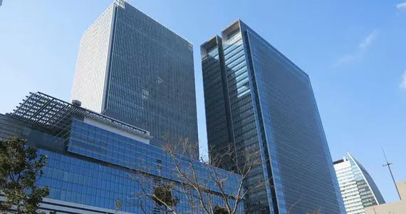 Japan Visitor - meieki2019101.jpg