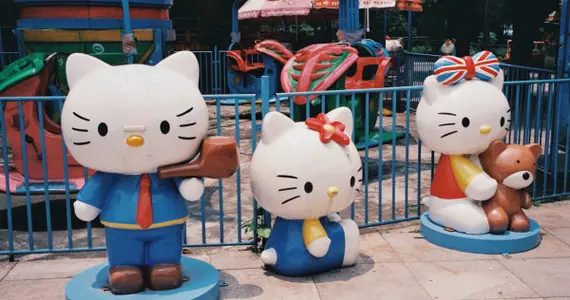 The Ultimate Guide to Sanrio Puroland: Everything You Need to Know Before  Visiting Tokyo's Iconic Hello Kitty Theme Park - Lizzie Makes Magic