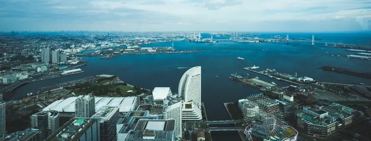 View of Yokohama harbour from Yokohama Landmark