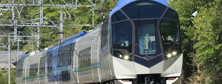 Le Shimakaze, un train de luxe qui dessert la péninsule d'Ise