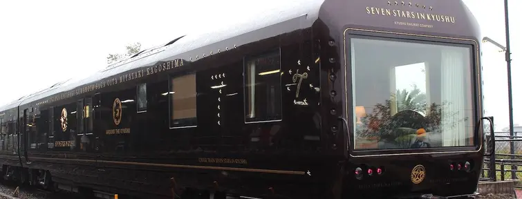 Tren Seven Stars in Kyushu Tren Seven Stars in Kyushu