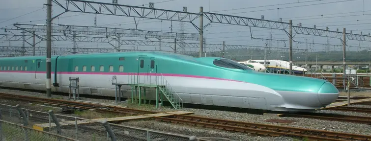 E5 Granclass Shinkansen E5 Granclass Shinkansen