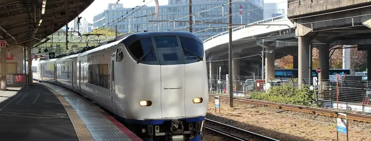 Haruka Limited Express de JR West