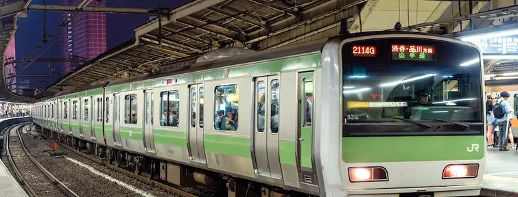 Tren de la línea Yamanote, Tokio