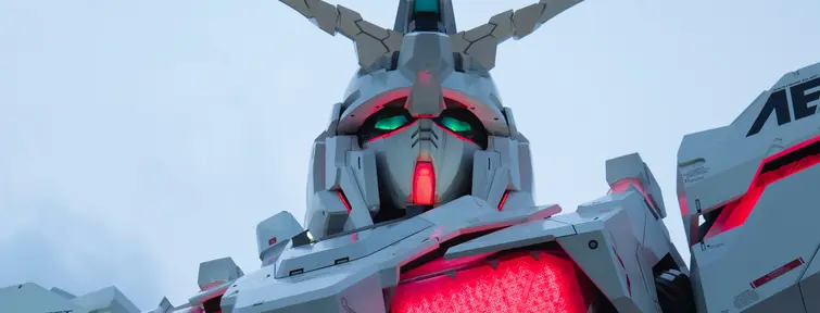 Odaiba - Unicorn Gundam Statue