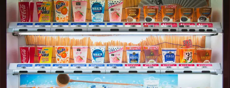 Boissons dans un distributeur 