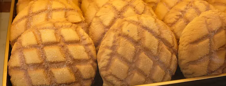 Original melon pan at Kagetsudo